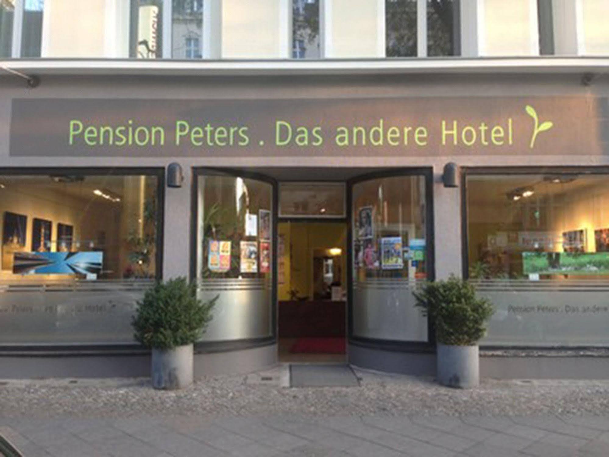 ברלין Pension Peters - Das Andere Hotel מראה חיצוני תמונה